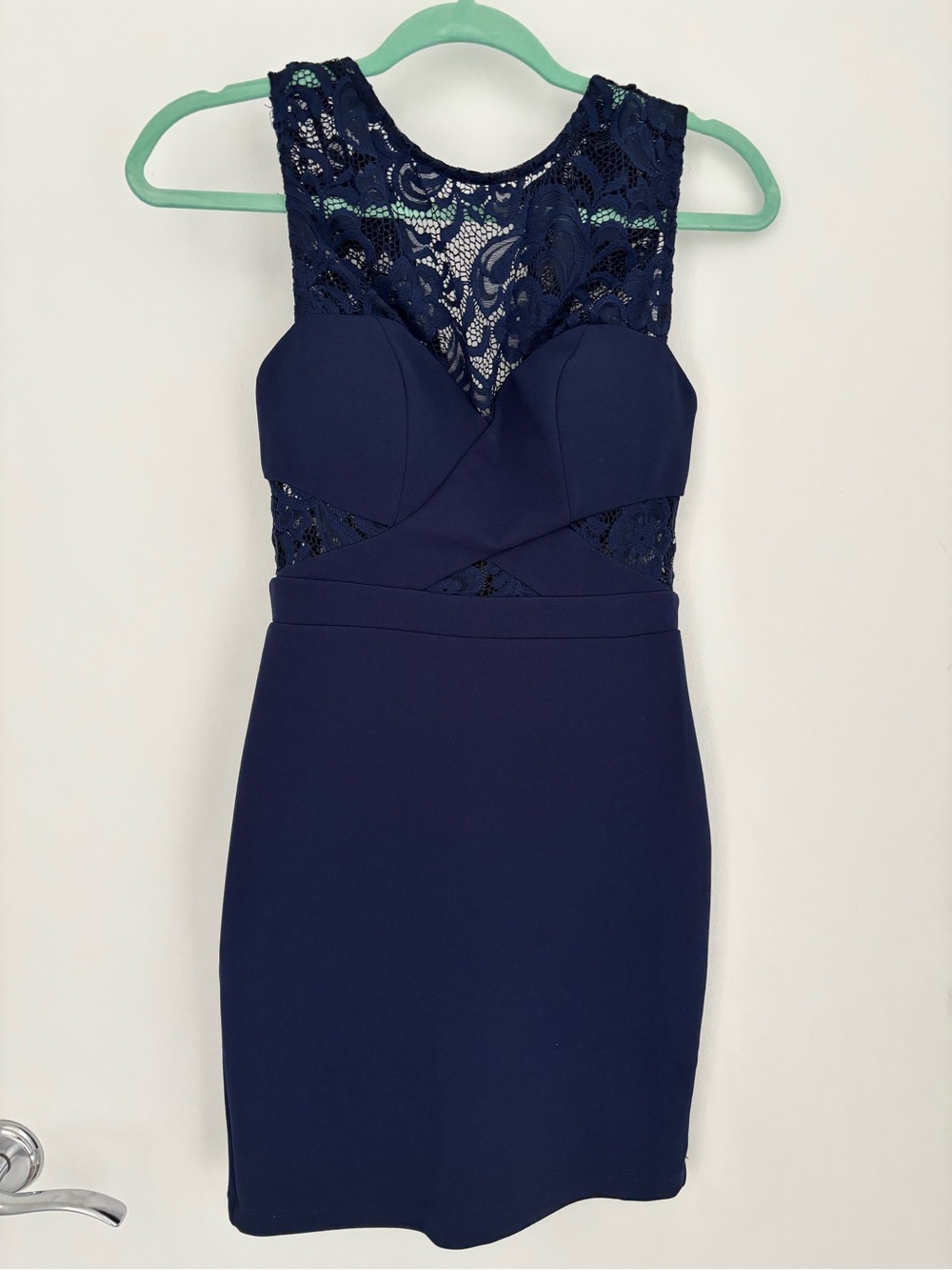 Navy Lace-Back Bodycon Dress